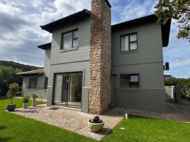 4 Bedroom Property for Sale in Hartenbos Landgoed Western Cape